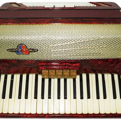 Barcarole Prominenz Piano Accordion made in Germany 120 Bass Buttons New Straps Case 2230, Rich and Bright sound, Concert Accordion for Adults image 7