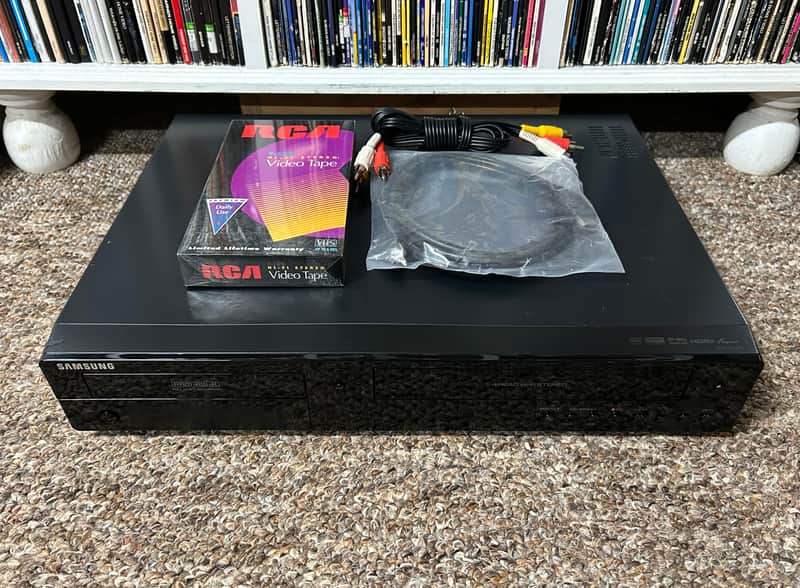 Samsung DVD-VR375 DVD/VCR Combo Player Recorder HDMI 1080p No Remote TESTED ✅ image 1