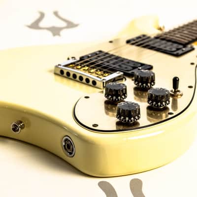 Daion Savage White Electric Guitar w/ Original Daion Branded Hardshell Case image 15