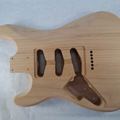 Unfinished Alder SSS Hardtail guitar body - fits Fender Strat Stratocaster necks J2395 image 4