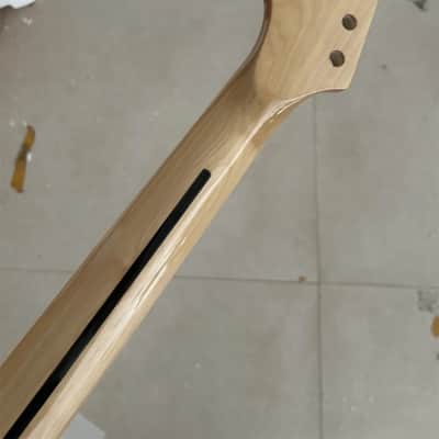 New Maple Rosewood 22 Fret 27 inch Baritone guitar Neck Gloss 42 mm Nut image 4