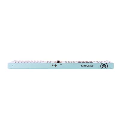 Arturia KeyLab Essential 61 mk3 Aquamarine Special Edition MIDI Controller image 4