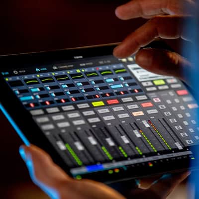 Zoom L-20 20-Channel Digital Mixer, Recorder, and USB Audio Interface image 4