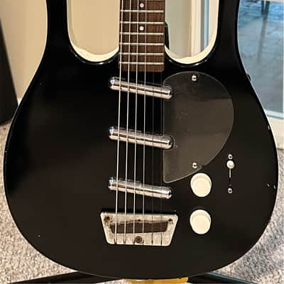 Jerry Jones Long Horn Bass VI 1990-1993 - Black image 1