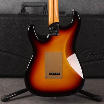 Fender American Ultra II Stratocaster Ebony Ultraburst - 2nd Hand image 6