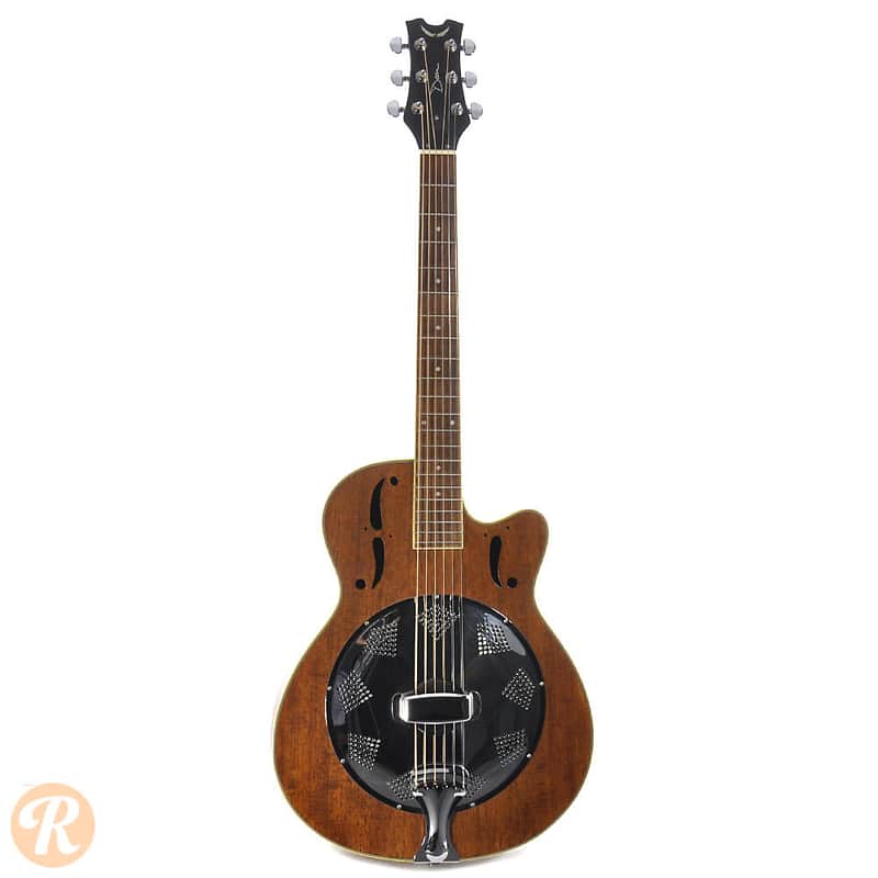 Dean Resonator Natural image 2
