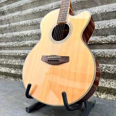 Yamaha CPX 700 NT image 3