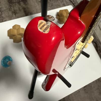 Squier Standard Stratocaster with Maple Fretboard 1996 - 2000 - Torino Red image 3