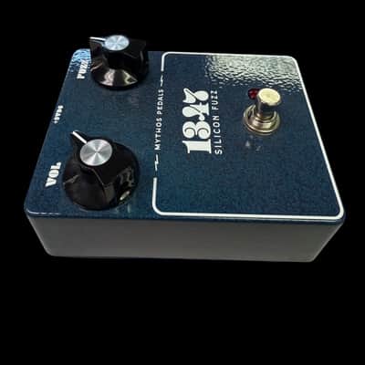 Mythos Pedals 1347 Silicon Fuzz - x4400 image 2