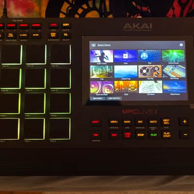 Akai MPC Live II + MAGMA case + accesories image 2