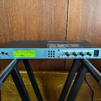 Yamaha FS1R TONE GENERATOR FORMANT SHAPING/ FM SYNTHESIS NEW INTERNAL BATTERY image 2