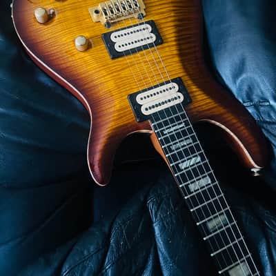 Carvin CCT 2013- Cherry Sunburst with Tremolo image 18