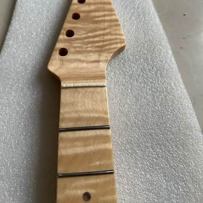 Natural Tiger Maple Wood Guitar Stratocaster Strat Style Neck, 21 Frets Fingerboard image 1