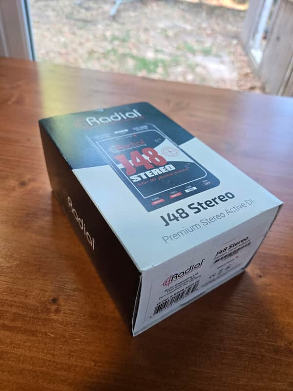Radial J48 Stereo Active Direct Box 2015 - 2020 - Blue
