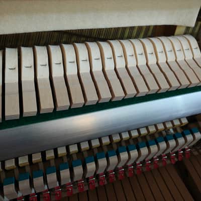 Yamaha M402 Early 2000s - Oak image 7