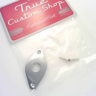 True Custom Shop® Chrome Curved Football Jack Plate w/h Screws for Fender Guitar image 3