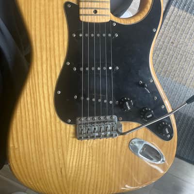 Fender Stratocaster with Maple Fretboard 1979 natural image 6
