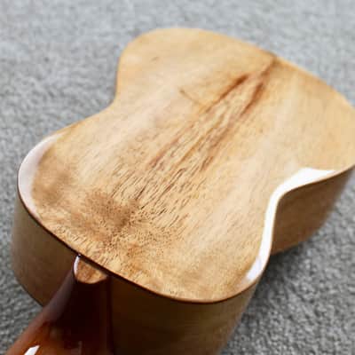 Big Island Ukulele Co. Solid Golden Koa Soprano KT-SPS W/ Carrying Case image 14