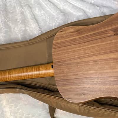 NEW! Taylor Big Baby Taylor BBTe Acoustic-electric Guitar - Natural Sitka Spruce - 3.95lbs - Authorized Dealer - G06244 image 9