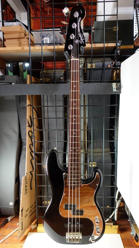 Squier Standard Precision Bass Special 1999 - 2010 | Reverb Canada