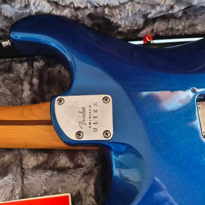 Fender Stratocaster American Ultra HSS 2019 Cobra Blu image 10