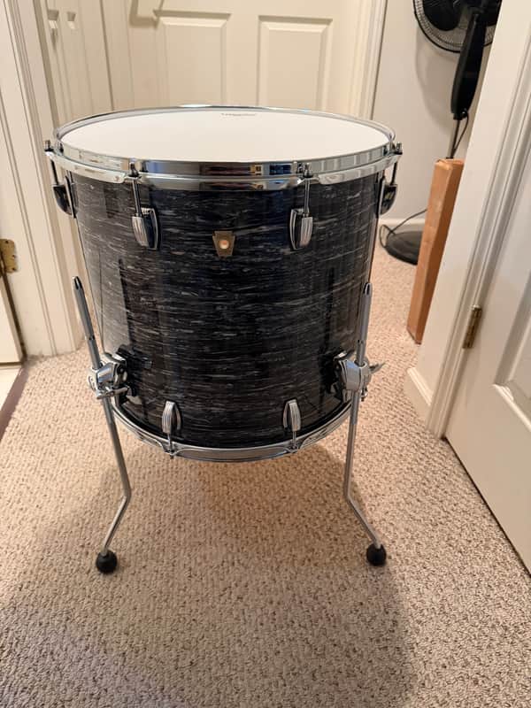 Ludwig classic maple 18 x 16 floor tom image 1