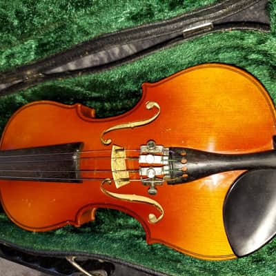 Suzuki Model 220 (1/10 Size) Violin, Japan, 1979 with case & bow image 12