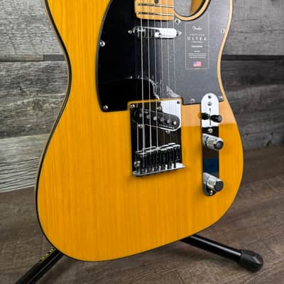 Fender American Ultra Maple Neck, w/hardshell case, Butterscotch Blonde image 5