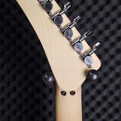EVH 5150 Standard 2023 - EVH Yellow image 6