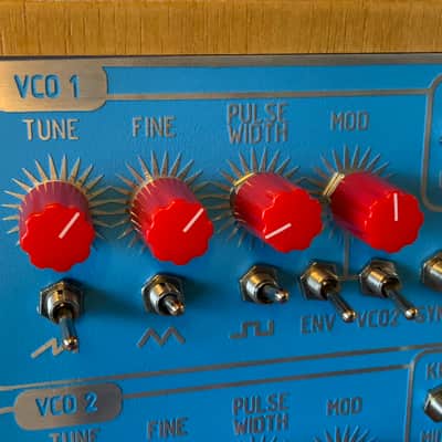 Reco-Synth Mutuca FM - Analog Synthesizer by Arthur Joly - Ultra Rare image 8