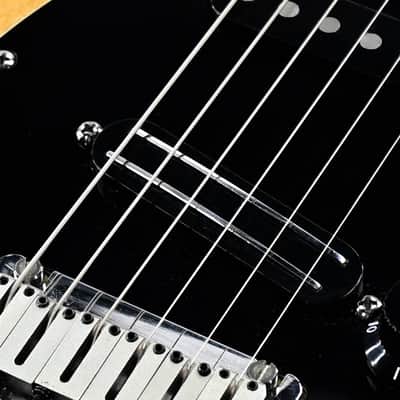 Fender American standard stratocaster 1992 image 9