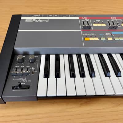 ✅ Sale ✅ Roland Juno-106 ✅ incl Original Hard Case ✅Perfect Working image 5