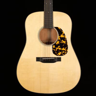 Martin Custom Shop Willcutt Exclusive Dreadnought 18 Style Large Sound Hole Adirondack/Mahogany (477) image 3