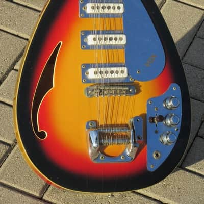 Vox Mark XII “Teardrop” 12-string 1968 3-Tone Burst image 1