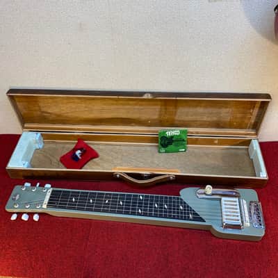 Vintage Teisco model 7 lap steel guitar set with homemade case image 3