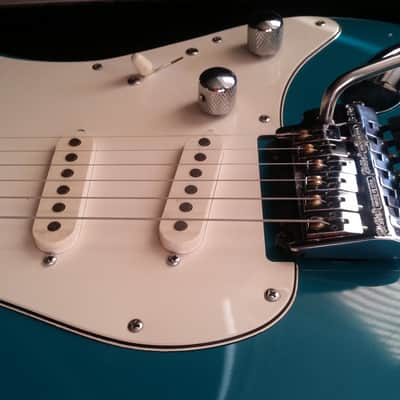 Peavey Falcon USA 1987 Teal Blue image 5