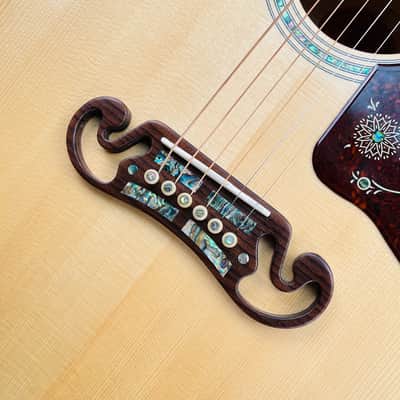 Gibson Custom SJ-200 Vine Acoustic Guitar 2004 - Natural image 8