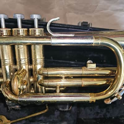 Conn Director Cornet w/ Case & mouthpiece, USA, Very Good condition image 10