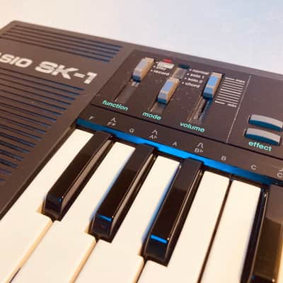Casio SK-1 Vintage Sampler 8 Bit Lo-Fi image 8