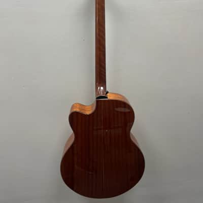 Fender GB41SCE Acoustic Bass Guitar, Natural image 9