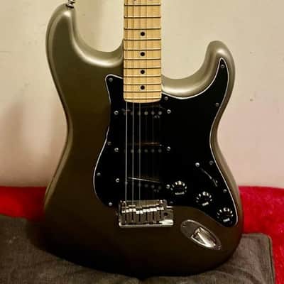 SHARP! Fender American DELUXE Stratocaster Electric Guitar Tungsten MAPLE Neck + Deluxe TSA Case. Tuxedo style. image 9