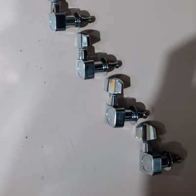 Fender 6 In-Line Tuning Heads - 2 Pin - Chrome image 10