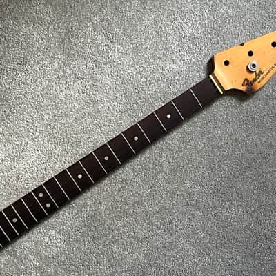 1974 Fender Musicmaster bass neck image 2