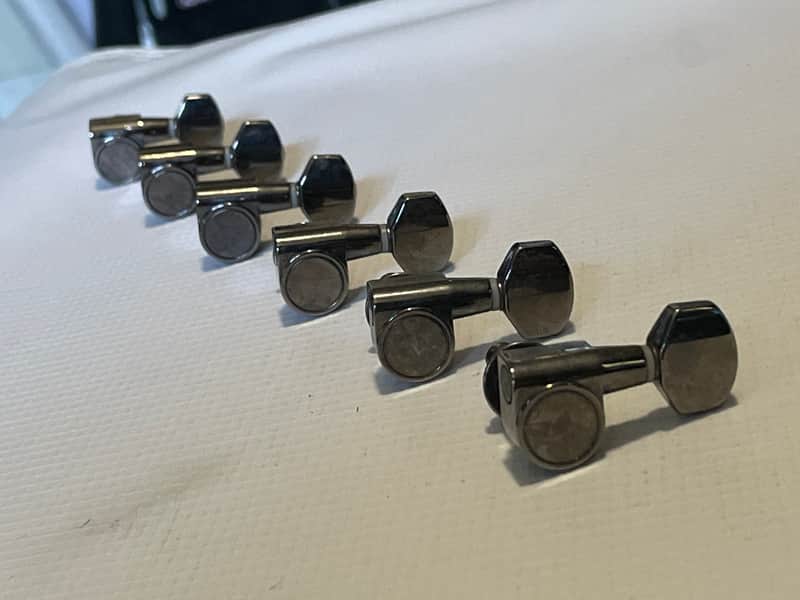 2010's Ibanez RG Series Guitar Dual Pin Cosmo Black Right Hand Tuners Tuning Pegs 6 In Line image 1