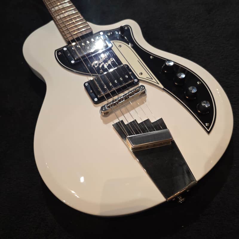 Supro 1224DBHT Limited Edition David Bowie 1961 Dual Tone Hardtail