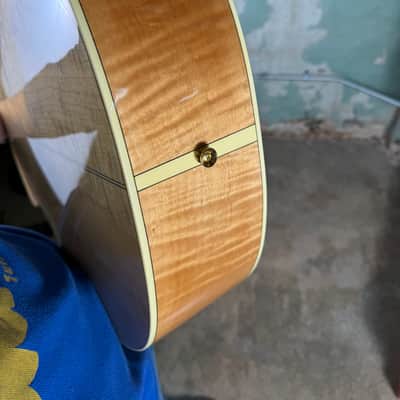 Alvarez Yairi Masterworks Jumbo - Flamed Maple Natural #5385 image 17
