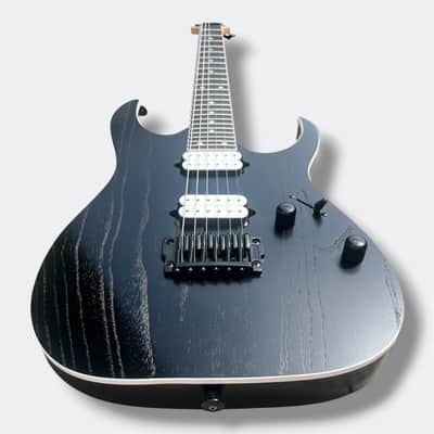 Ibanez Prestige RGR652AHBF Weathered Black Electric Guitar + Hard Case image 3