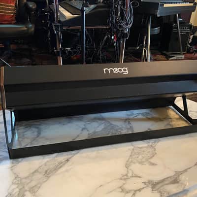 Moog 2-Tier Case 104hp x2 (208hp) image 4