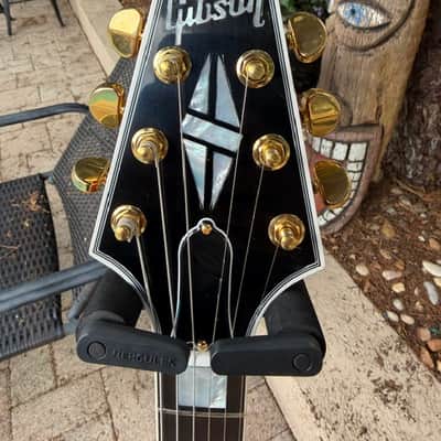 Gibson Custom M2M Flying V 2024 - Factory Burst image 8