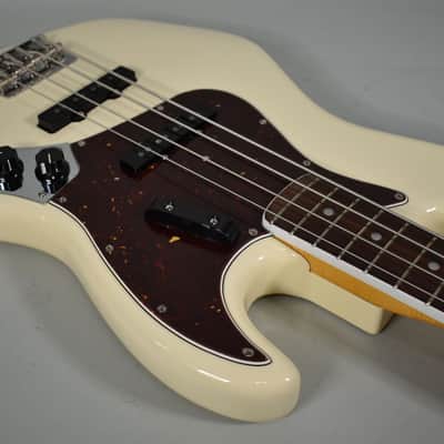 Fender American Vintage II '66 Jazz Bass Olympic White w/OHSC image 13